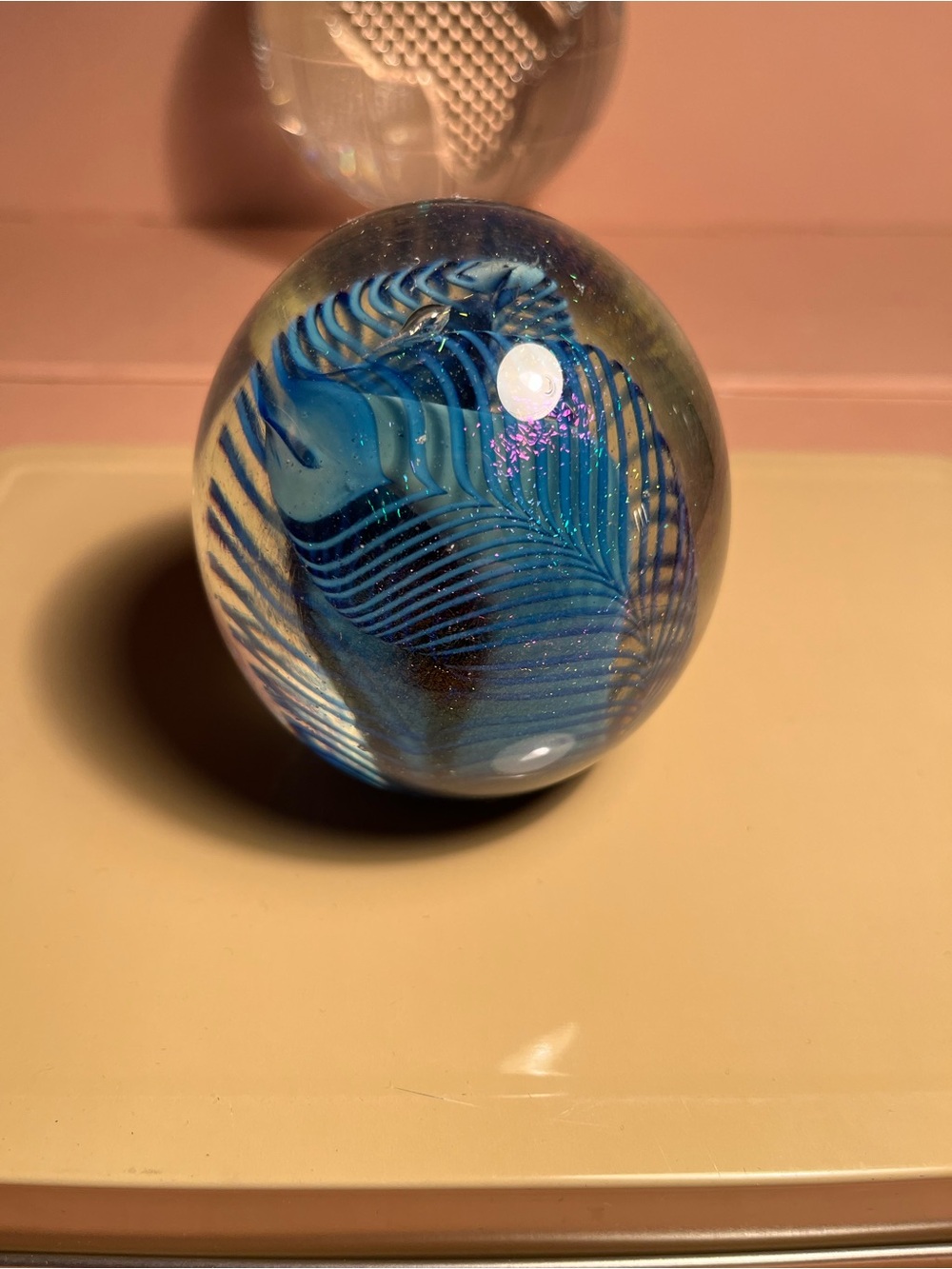 VINTAGE EICKHART 1995 PAPER WEIGHT ๐ฆ๐ฆ๐ฆ๐ฆ๐ฆ - Picture 3 of 5